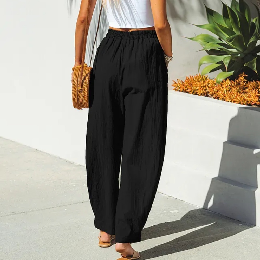 Cupshe women's NWT Black elastic waist tapered legs Pants size M - Picture 3 of 11